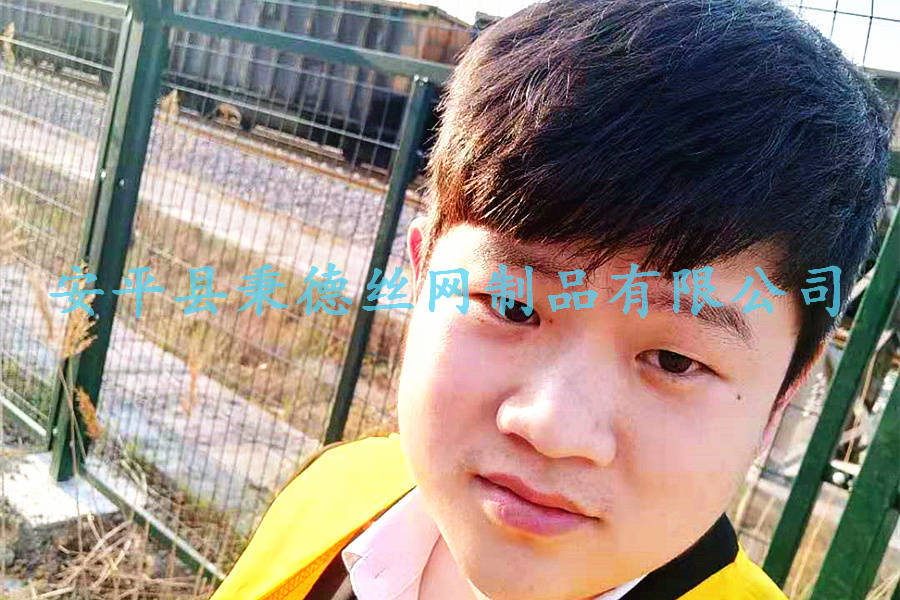 朔黄铁路防护栅栏8001-74公里