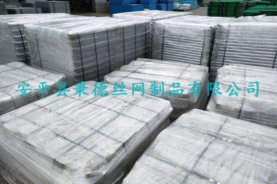 新加坡石油化工格栅围栏-33公里